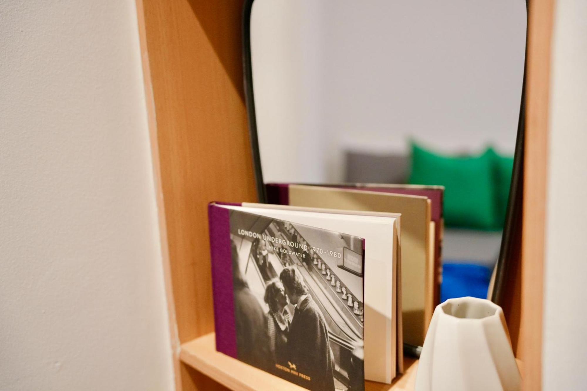 The Chic Townhouse In Kings Cross!!! 3 Floors Leilighet London Eksteriør bilde