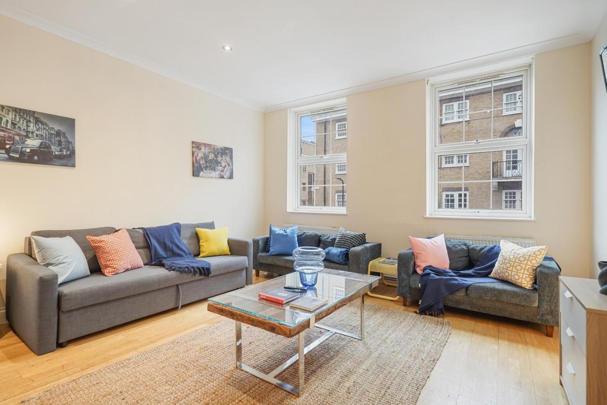 The Chic Townhouse In Kings Cross!!! 3 Floors Leilighet London Eksteriør bilde