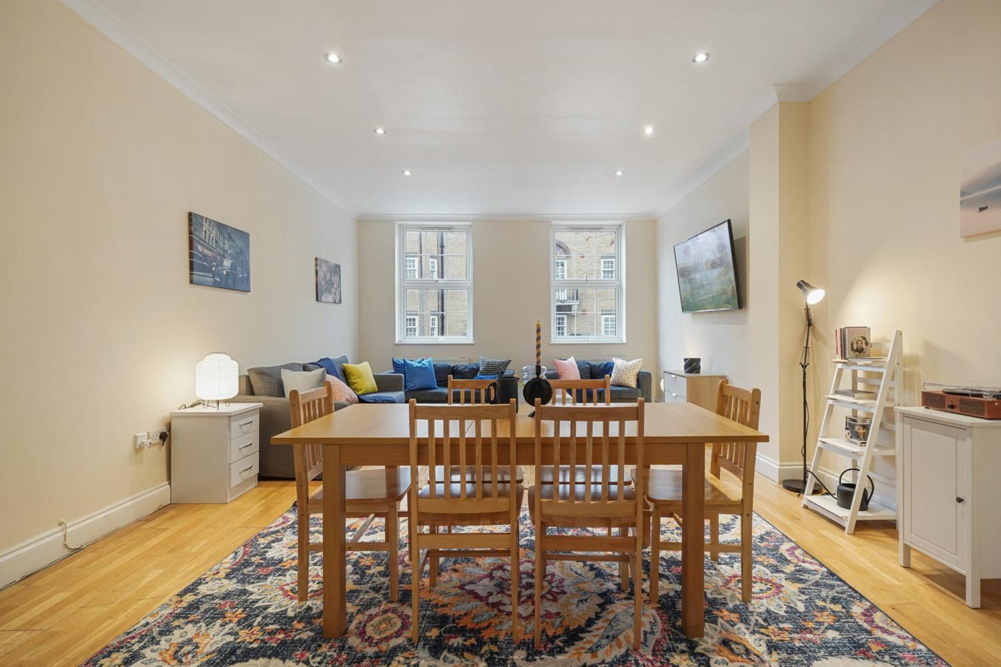 The Chic Townhouse In Kings Cross!!! 3 Floors Leilighet London Eksteriør bilde